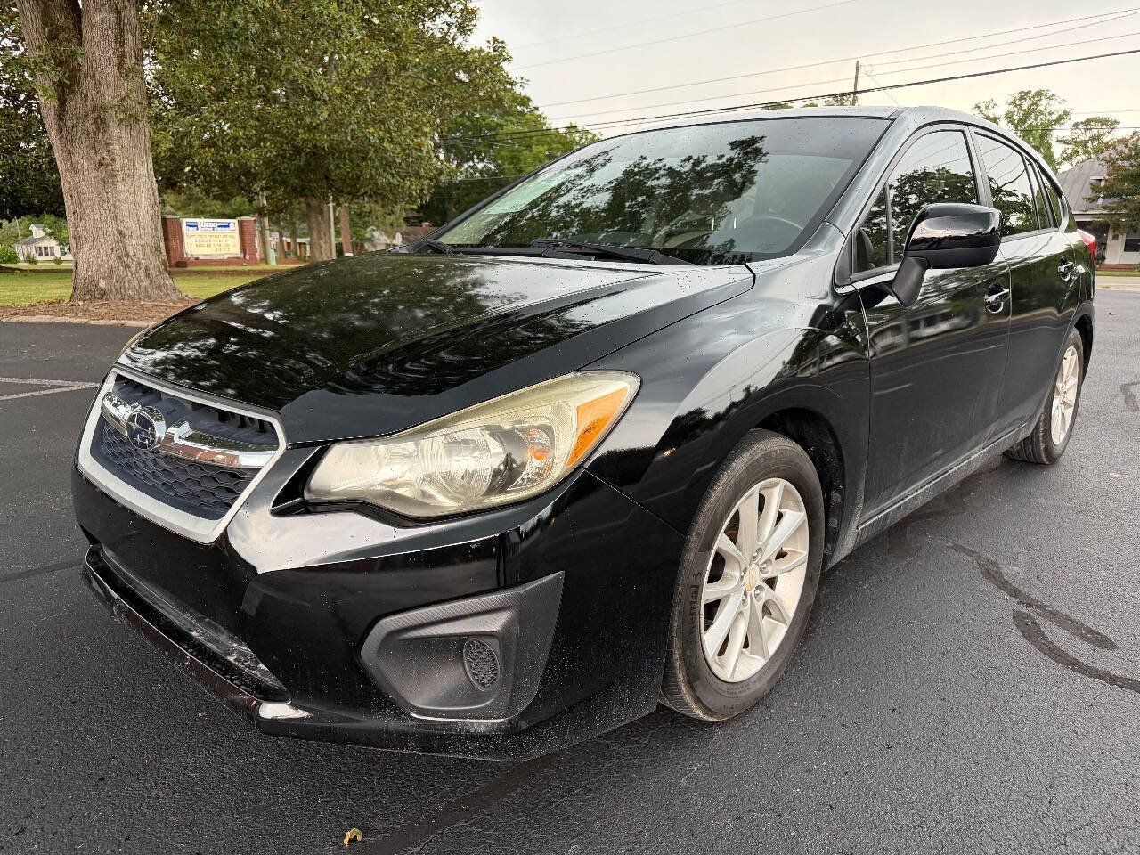 Used 2014 Subaru Impreza 2.0i Premium AWD/4WD image 2