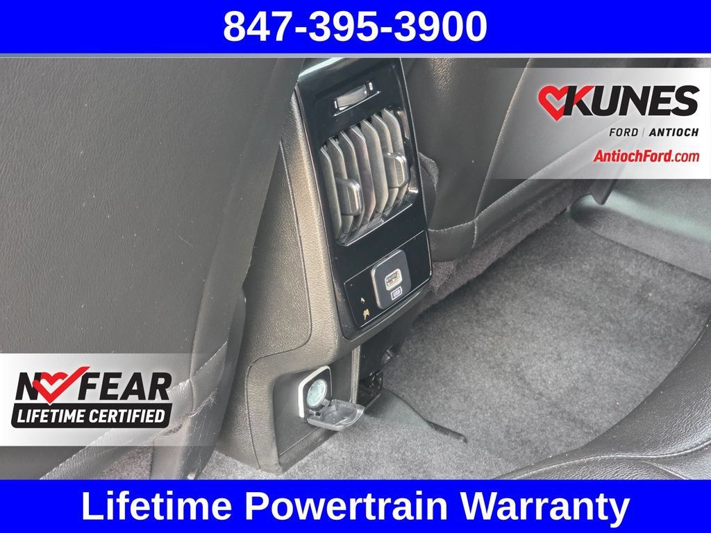 Used 2025 Jeep Compass Limited AWD/4WD image 32