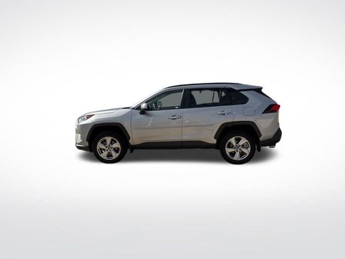 Used 2020 Toyota RAV4 Limited image 10