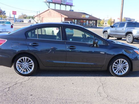 Used 2016 Subaru Impreza 2.0i Premium image 8