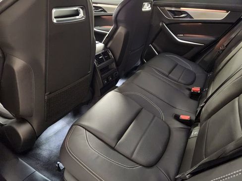 New 2026 Jaguar F-PACE R-Dynamic S image 30