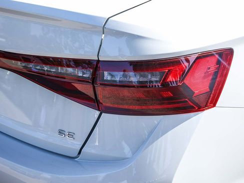 New 2026 Volkswagen Jetta SE image 11