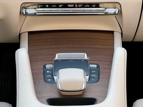 Certified 2022 Mercedes-Benz GLE 350 4MATIC image 23