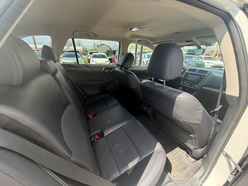 Used 2018 Subaru Outback 2.5i Limited AWD/4WD image 14