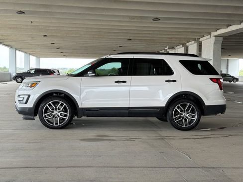 Used 2017 Ford Explorer Sport AWD/4WD image 1