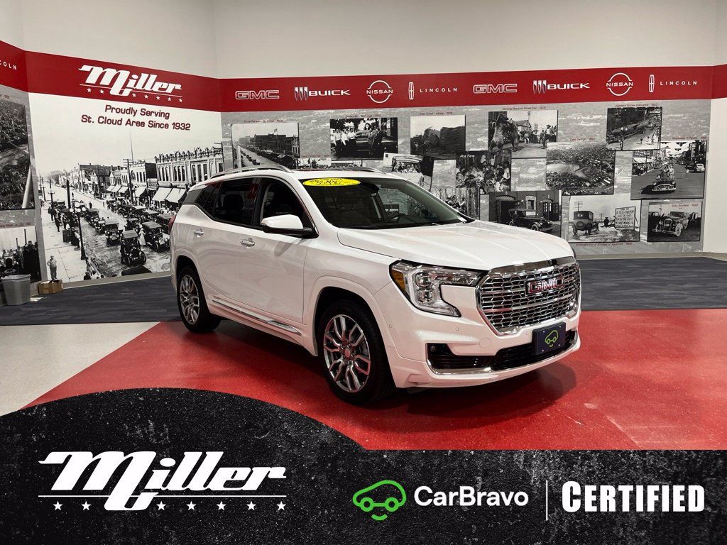 Certified 2024 GMC Terrain Denali w/ Denali Premium Package AWD/4WD image 1