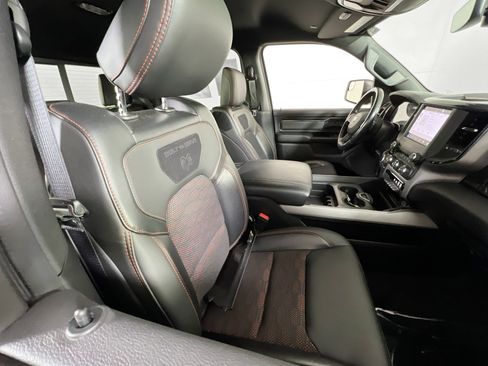 Used 2022 RAM 1500 Big Horn w/ Built-to-serve Edition image 26