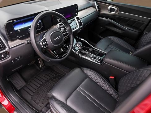 Used 2022 Kia Sorento SX Prestige image 10