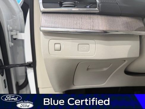Used 2022 Volvo XC90 T6 Inscription AWD/4WD image 21