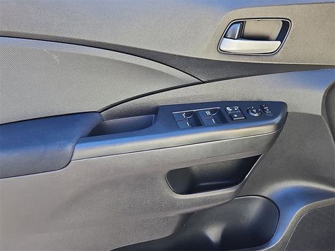 Used 2016 Honda CR-V SE image 10