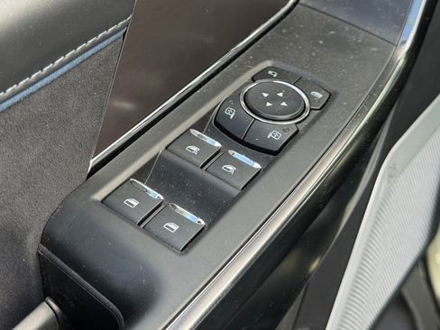 New 2025 Ford F150 Platinum w/ Equipment Group 702A High image 11