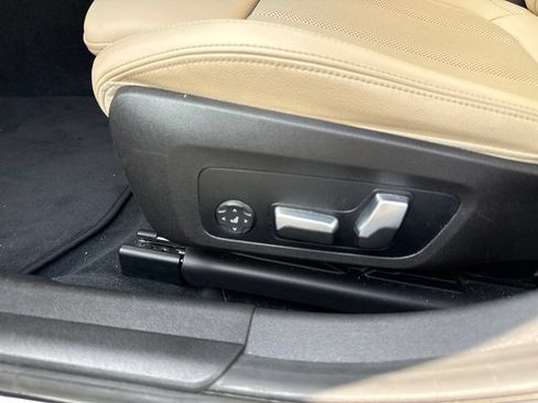 Used 2023 BMW 330e xDrive w/ Driving Assistance Package AWD/4WD image 11