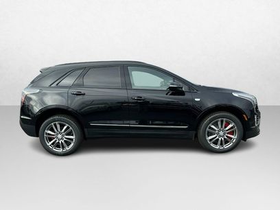 New 2026 Cadillac XT5 Sportv w/ LPO, Floor Liner Package