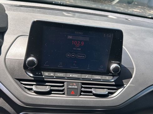 Used 2022 Nissan Altima 2.5 SV FWD image 13