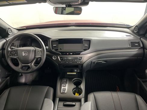 Certified 2023 Honda Passport TrailSport image 19