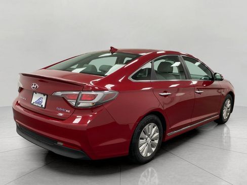 Used 2016 Hyundai Sonata SE FWD image 4
