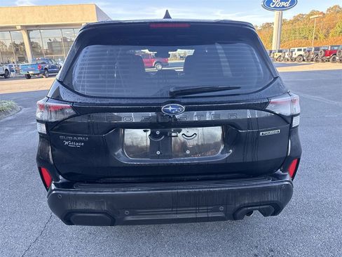 Used 2025 Subaru Forester Touring w/ Popular Package - Touring image 5