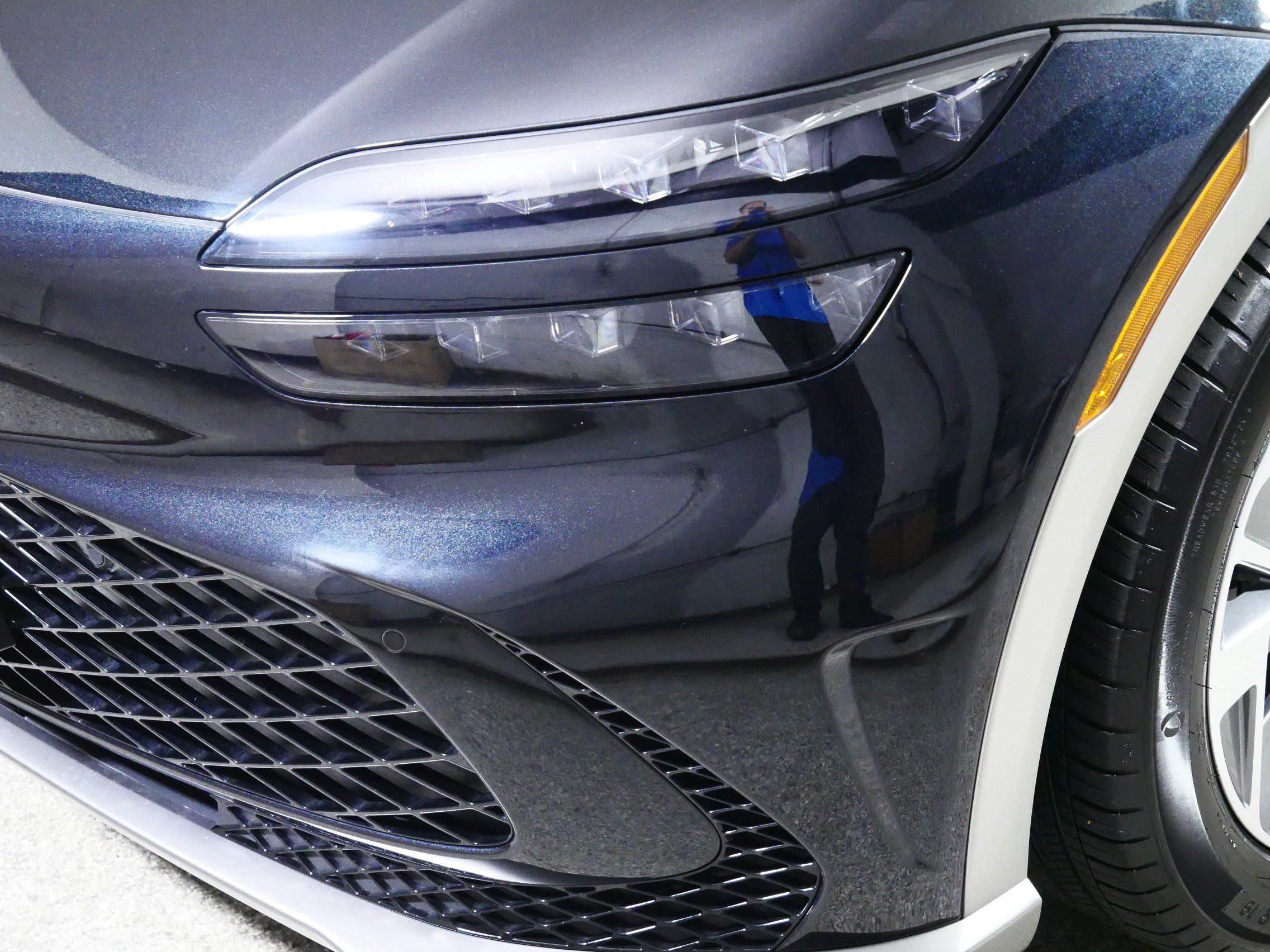 Certified 2025 Genesis GV60 Advanced AWD/4WD image 16