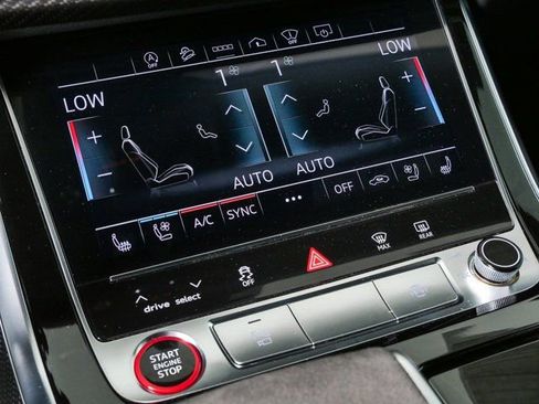 Used 2022 Audi RS Q8 AWD/4WD image 18