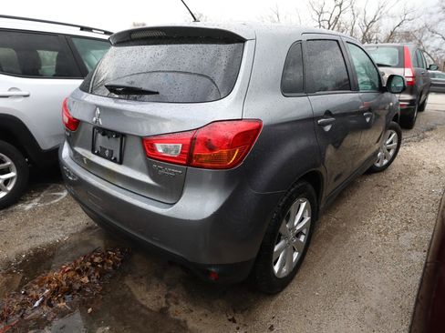 Used 2014 Mitsubishi Outlander Sport ES image 6