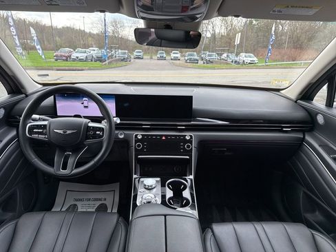 Used 2025 Genesis GV80 2.5T Standard AWD/4WD image 12
