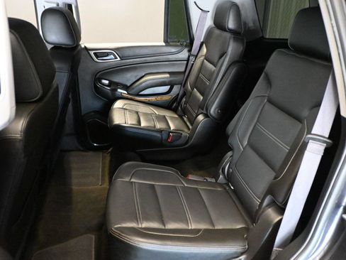 Used 2017 GMC Yukon Denali w/ Open Road Package AWD/4WD image 17