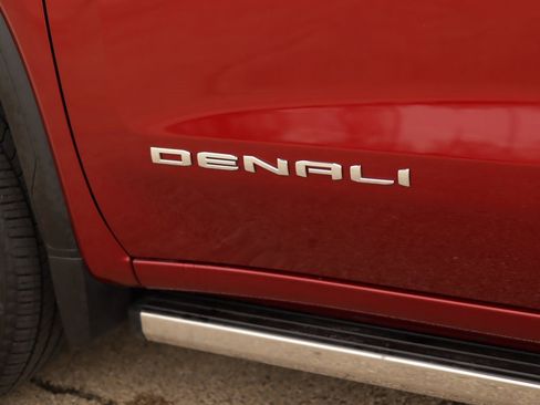 Used 2021 GMC Sierra 1500 Denali w/ Denali Premium Package image 40