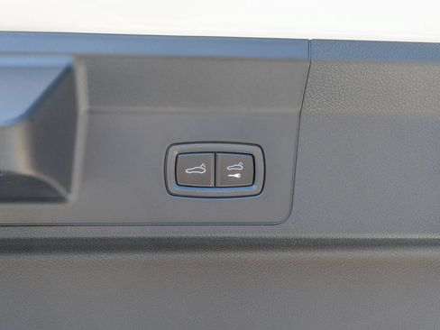 New 2026 Porsche Panamera RWD image 35