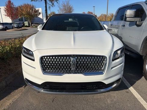 Certified 2022 Lincoln Nautilus Reserve w/ Luxury Package image 3