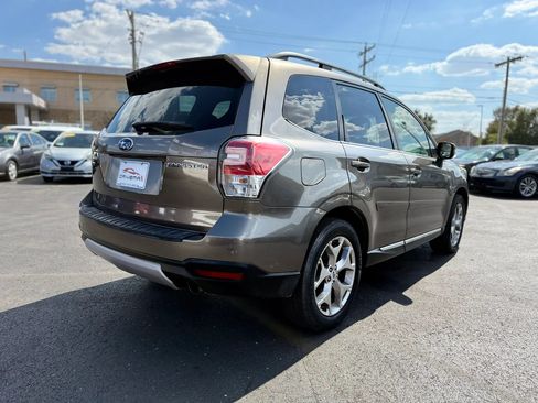 Used 2017 Subaru Forester 2.5i Touring AWD/4WD image 3