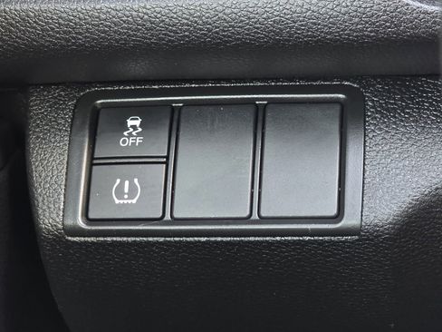 Used 2018 Honda Civic Sport image 29