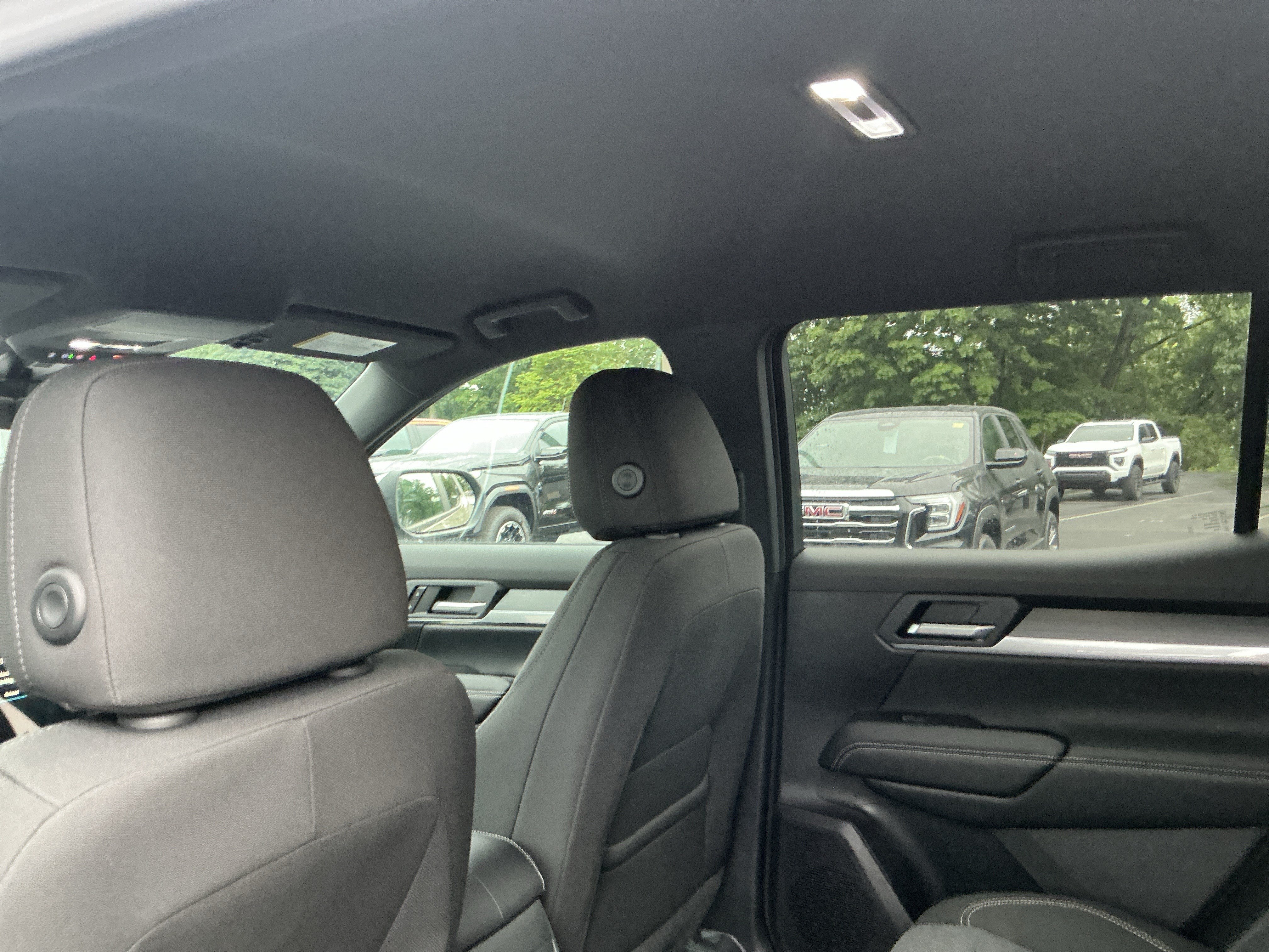 New 2027 GMC Terrain Elevation w/ LPO, Floor Liner Package AWD/4WD image 12