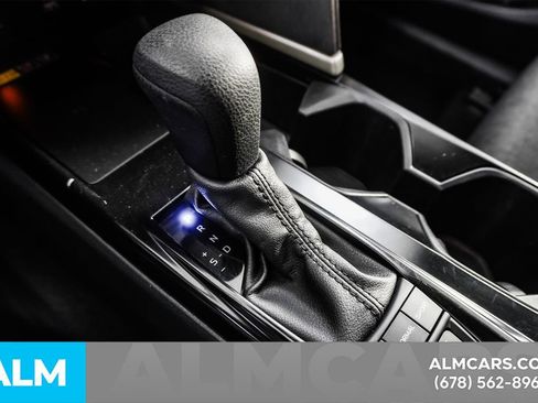 Used 2025 Toyota Camry LE image 37