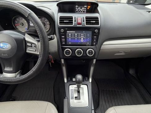Used 2016 Subaru Forester 2.5i Limited AWD/4WD image 18