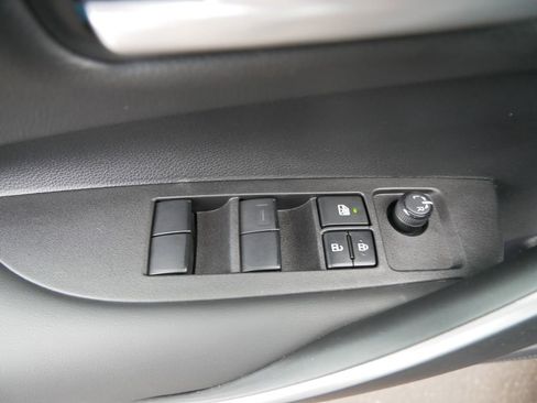 Certified 2021 Toyota Corolla SE w/ Carpet Mat Package (TMS) image 16