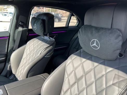 New 2026 Mercedes-Benz S 580 4MATIC Sedan image 16