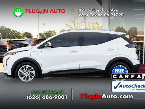 Used 2023 Chevrolet Bolt EUV LT w/ Driver Confidence Package image 5