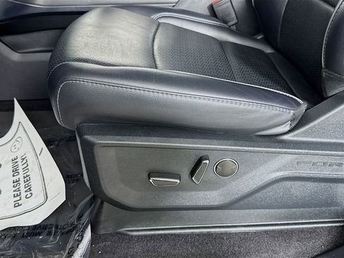 Used 2025 Ford F150 Lariat w/ Equipment Group 502A High image 21