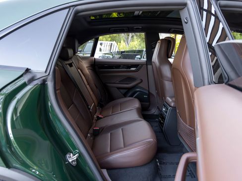 Certified 2026 Porsche Macan Electric RWD image 50