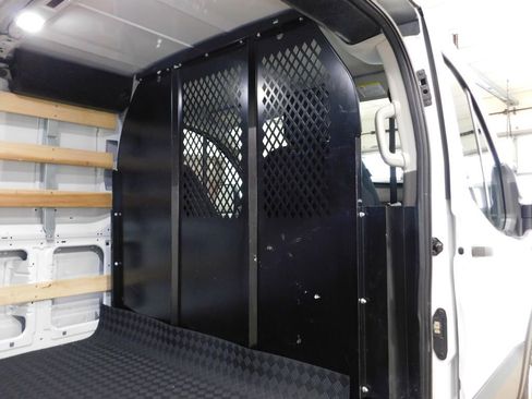 Used 2024 Ford Transit 250 Low Roof AWD w/ Exterior Upgrade Package image 42