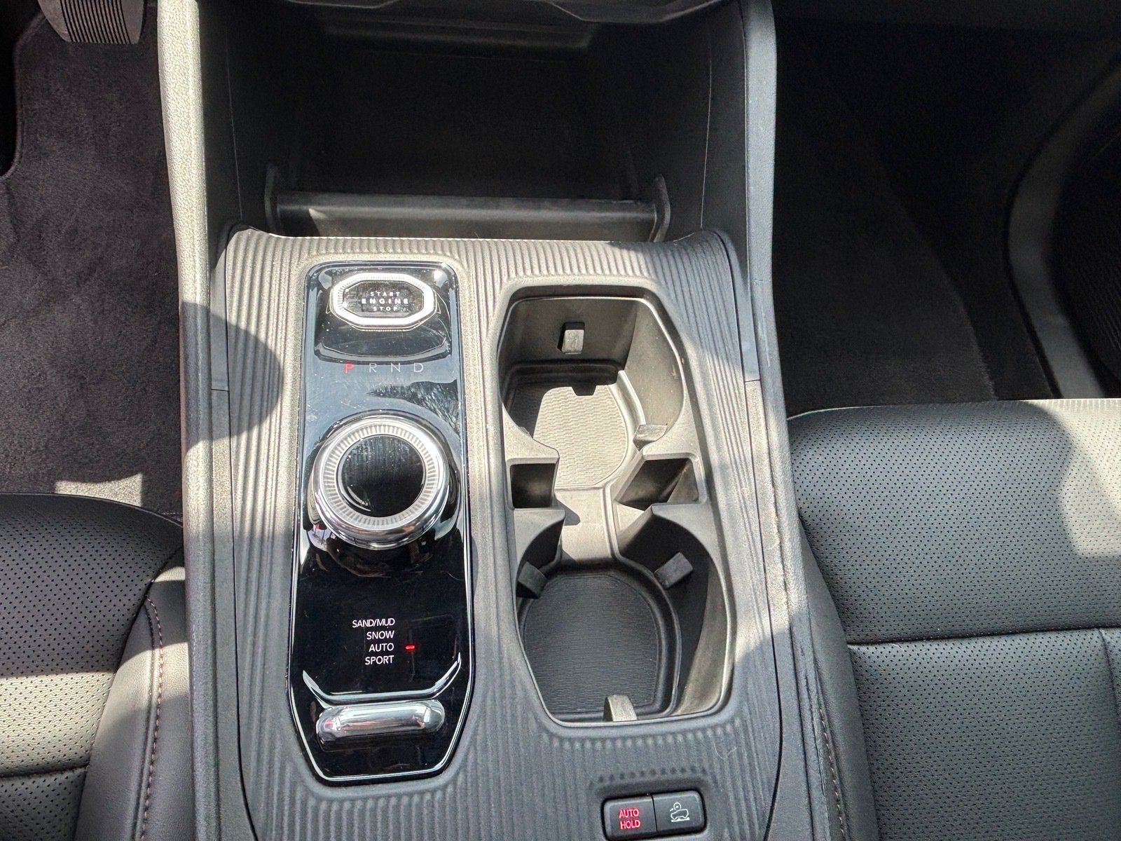 Used 2026 Jeep Cherokee Limited AWD/4WD image 16