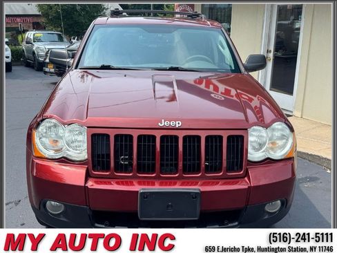 Used 2009 Jeep Grand Cherokee Laredo AWD/4WD image 2