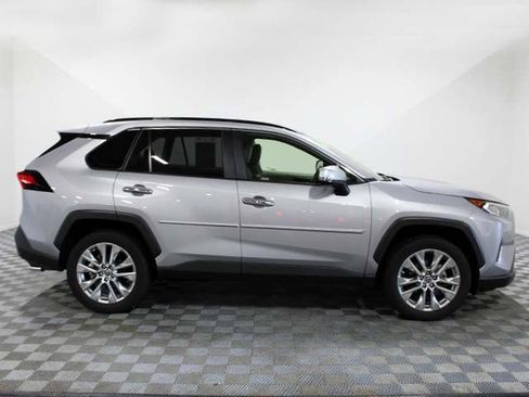 Certified 2019 Toyota RAV4 Limited w/ Advanced Technology Package AWD/4WD image 7