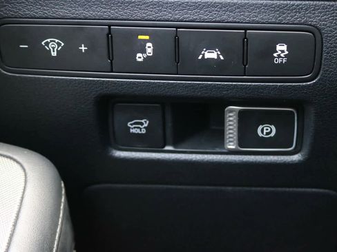 Used 2020 Hyundai Palisade Limited image 21