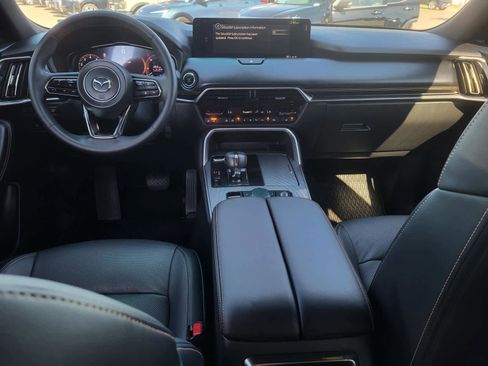 Used 2024 MAZDA CX-90 3.3 Turbo S w/ Premium Package image 16