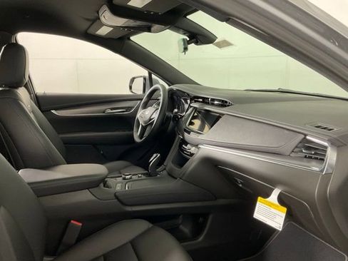 New 2026 Cadillac XT5 Luxury FWD image 26