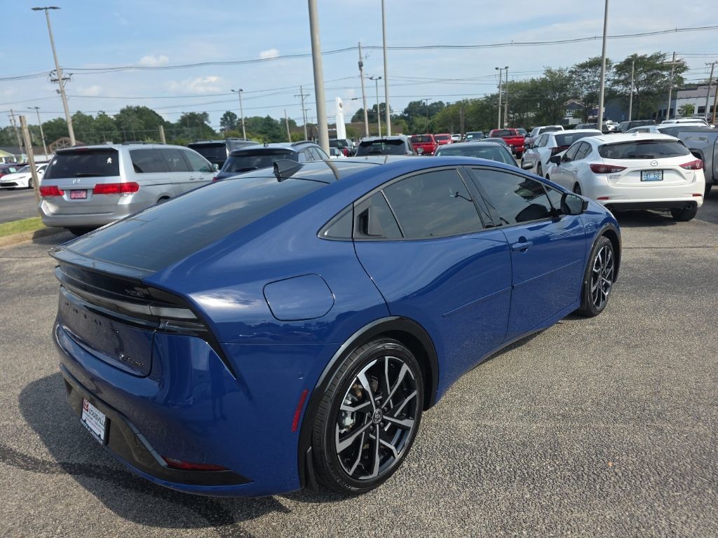 Certified 2024 Toyota Prius Prime Premium w/ Advanced Technology Package FWD image 5