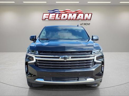 Used 2023 Chevrolet Suburban LT w/ LT Signature Plus Package AWD/4WD image 9