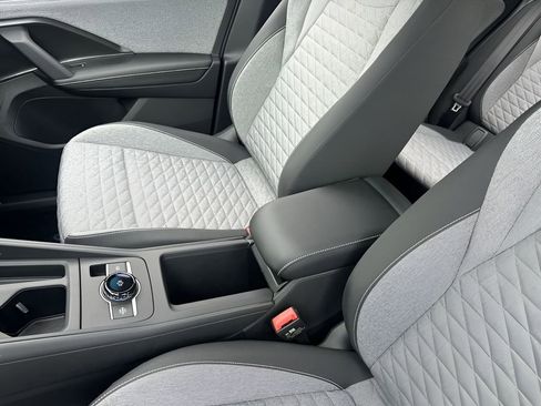 New 2026 Volkswagen Tiguan S image 21