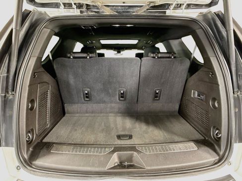 Used 2021 Chevrolet Tahoe RST w/ Luxury Package AWD/4WD image 22